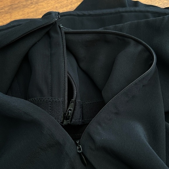 New Theory Women’s Laureema Black Mosaic Size 12 Silk Off Shoulder Puff Sleeve - Picture 10 of 12